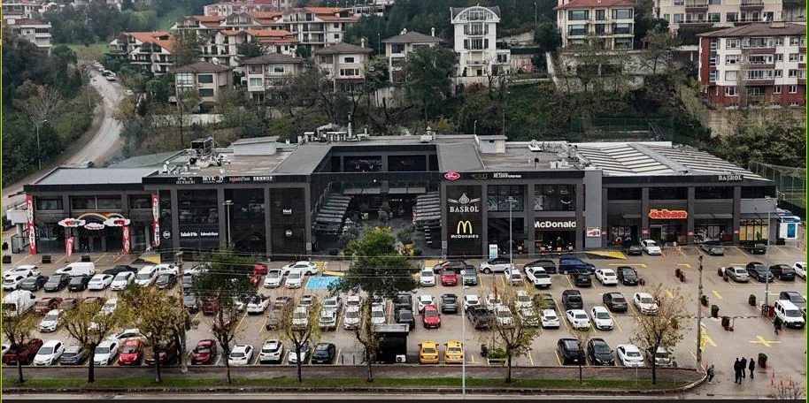 Bursa Eker Meydan AVM ve yaşam merkezi genel görünümü